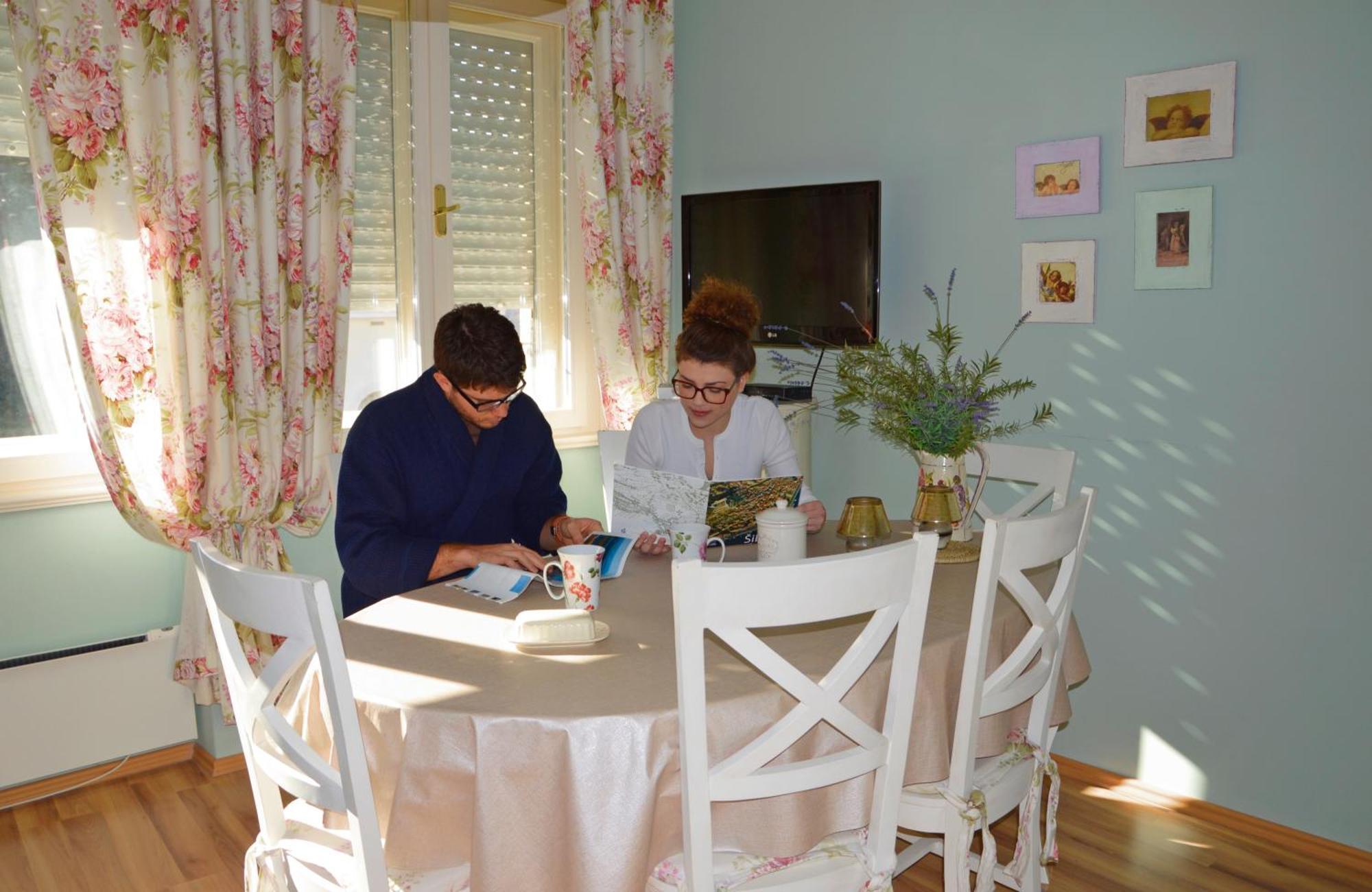 Shabby Chic Apartments Шибеник Номер фото