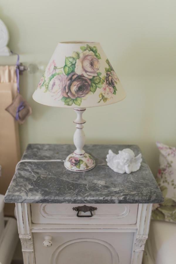 Shabby Chic Apartments Шибеник Екстер'єр фото